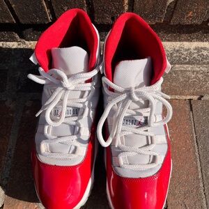 Jordan Athletic Shoes Red and White